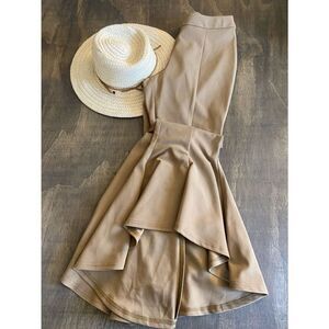 Cato Camel Mermaid Hem Crop Pants